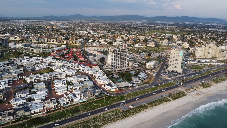 1 Bedroom Property for Sale in Beachfront Western Cape